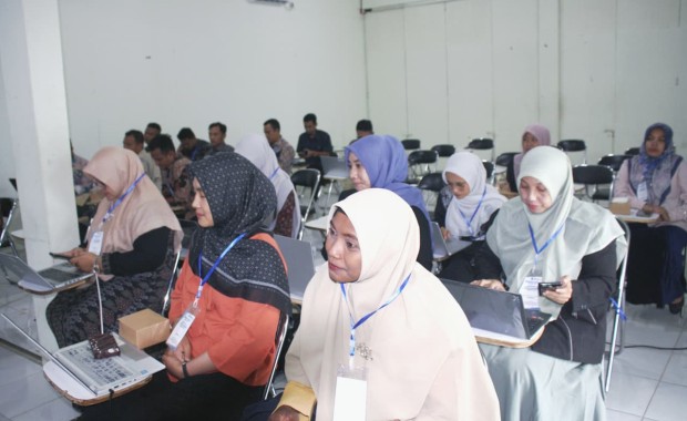 UMMAH Dorong Dosen Tingkatkan Reputasi Riset Melalui Pelatihan Pemanfaatan Platform Akademik