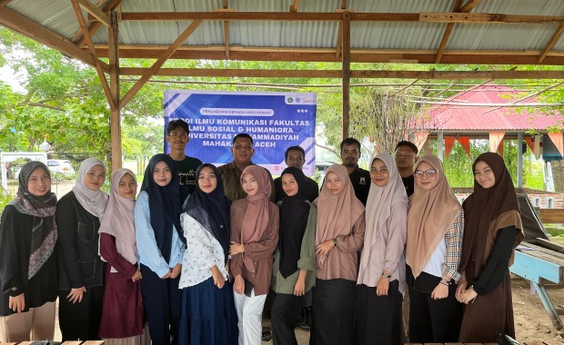 Mahasiswa Komunikasi UMMAH Gelar Silaturahmi dan Pengabdian Bertema Kehumasan