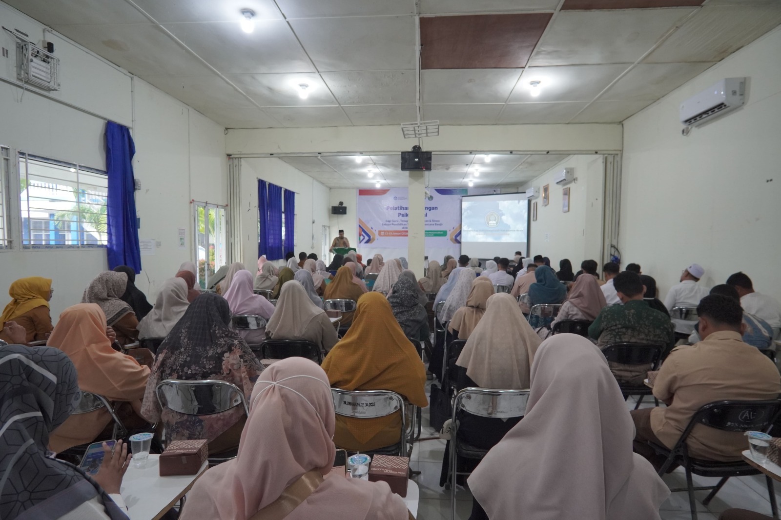 UMMAH Bersama MDMC Gelar Pelatihan Psikososial Bagi Guru dan Murid di Bireuen