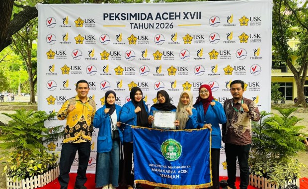 Mahasiswi UMMAH Raih Juara III Baca Puisi Putri pada PEKSIMIDA Aceh XVII 2026