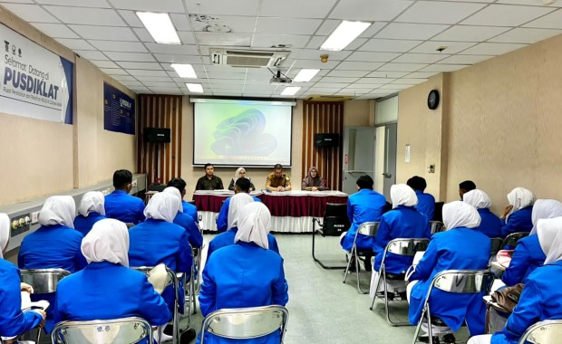 23 Mahasiswa D3 Keperawatan UMMAH Jalani Praktik Klinik di RSUDZA Banda Aceh