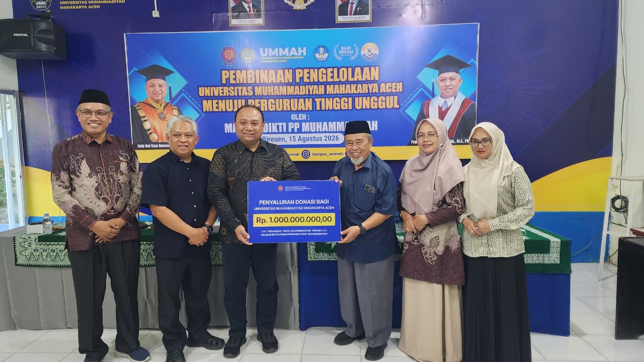 Perkuat Pengelolaan Perguruan Tinggi, UMMAH Terima Donasi Rp1 Miliar dari Keluarga Besar PTMA